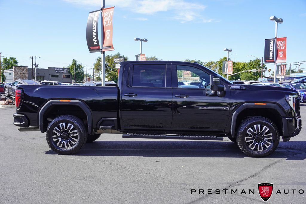Used 2025 GMC Sierra 2500 AT4 w/ AT4 Premium Plus Package AWD/4WD image 28
