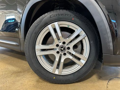 Used 2020 Mercedes-Benz GLB 250 image 10