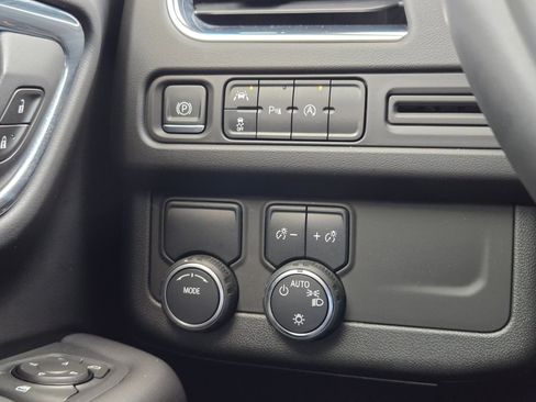 Certified 2023 Chevrolet Tahoe LT image 26