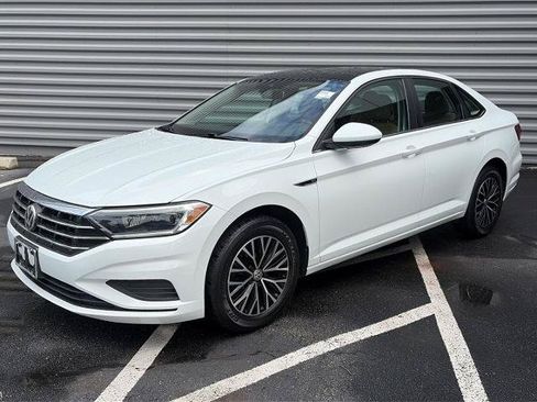 Used 2019 Volkswagen Jetta SEL FWD image 1
