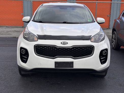 Used 2019 Kia Sportage LX image 4