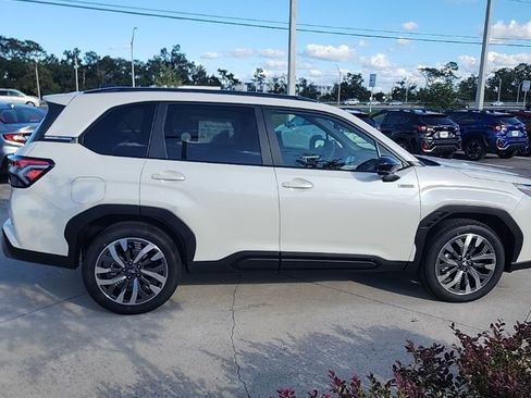 New 2025 Subaru Forester Touring image 7