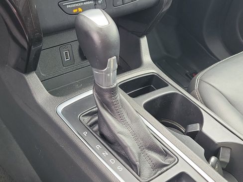 Used 2018 Ford Escape Titanium w/ Ford Safe & Smart Package image 26