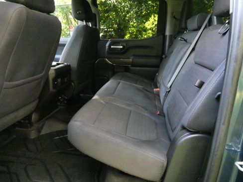 Used 2019 Chevrolet Silverado 1500 RST image 21