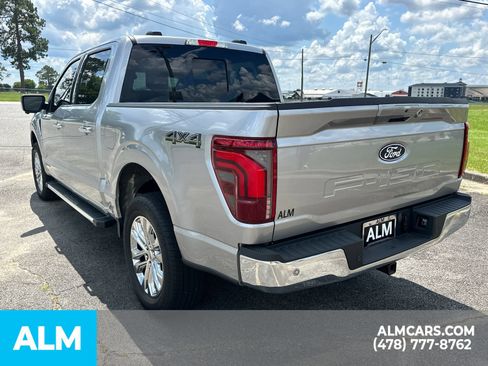 Used 2025 Ford F150 Lariat w/ Equipment Group 501A Mid AWD/4WD image 8