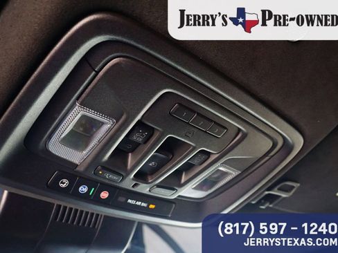 Used 2024 GMC Sierra 3500 Denali Ultimate image 16