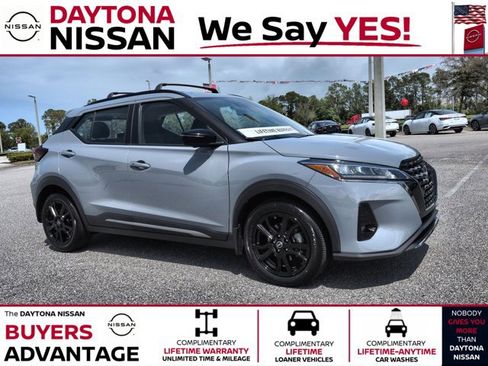 Used 2024 Nissan Kicks SR w/ Interior Electronics Package image 1