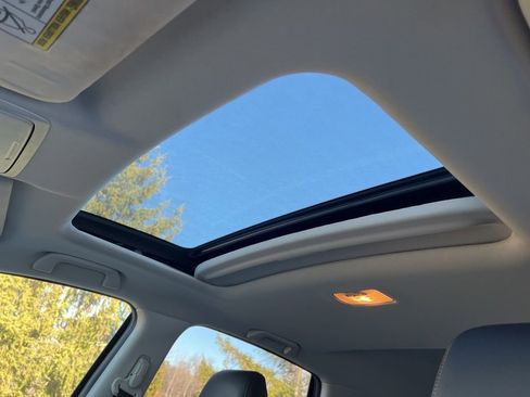 Used 2015 Honda CR-V EX-L image 10