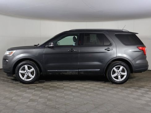 Used 2019 Ford Explorer XLT w/ Equipment Group 202A image 18