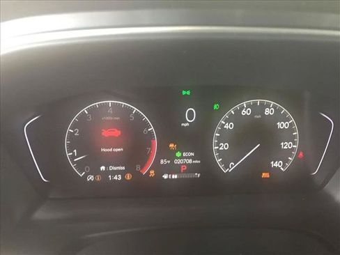 Certified 2025 Honda Pilot EX-L image 9