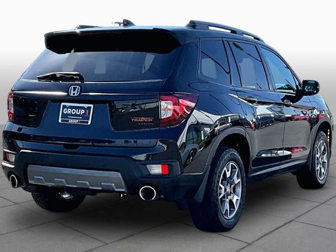 Used 2023 Honda Passport TrailSport image 13