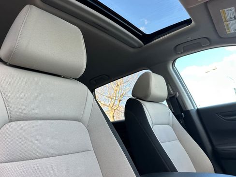 Used 2024 Honda CR-V EX image 18