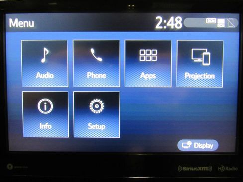 Used 2022 Toyota Highlander XLE AWD/4WD image 38