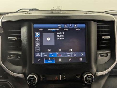 Used 2024 RAM 2500 Big Horn w/ Off Road Package image 27