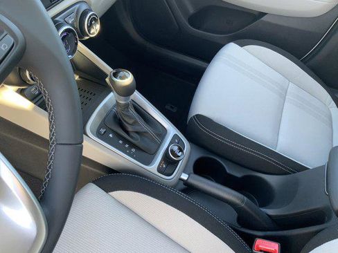 New 2026 Hyundai Venue SEL image 8