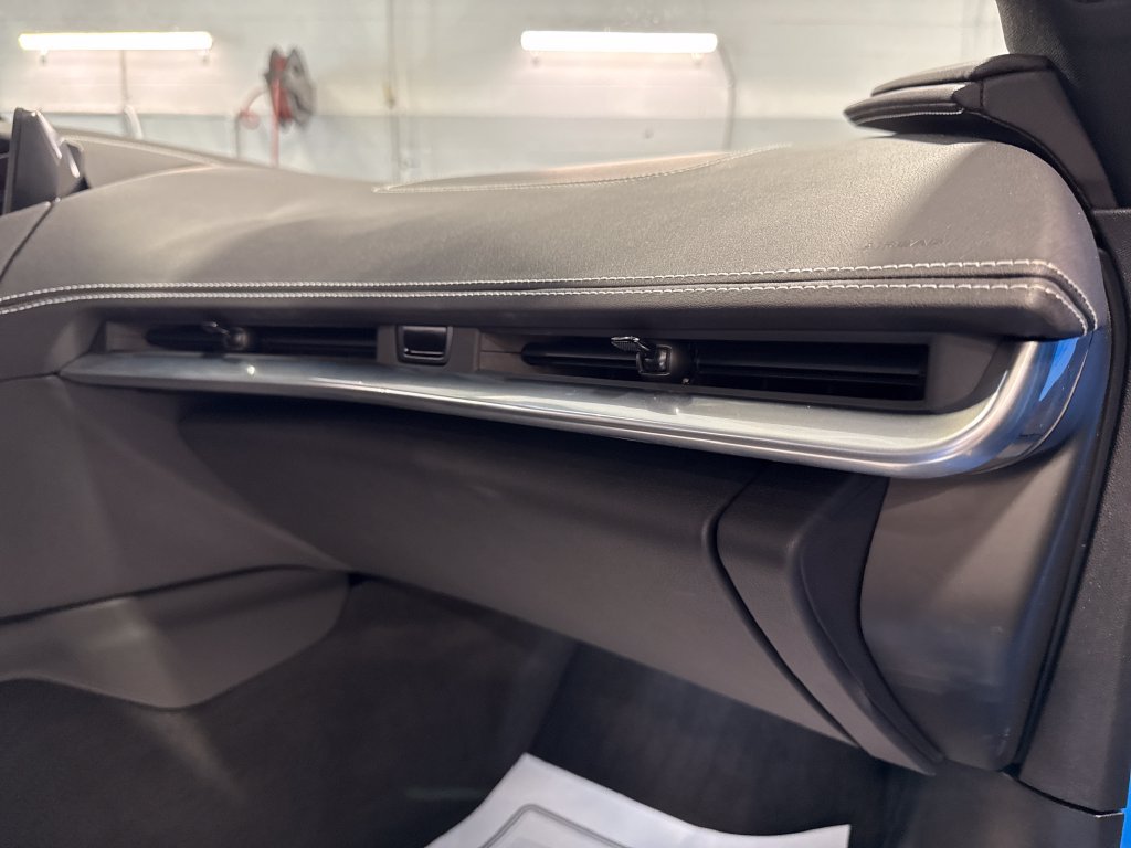 Used 2021 Chevrolet Corvette Stingray Preferred Cpe w/ Battery Protection Package RWD image 40