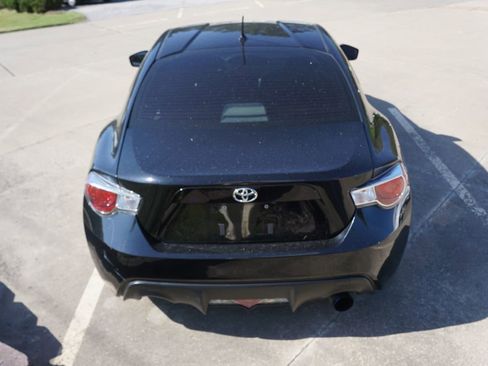 Used 2013 Scion FR-S image 3