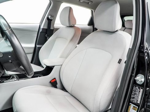 Used 2025 Hyundai Kona SEL image 33