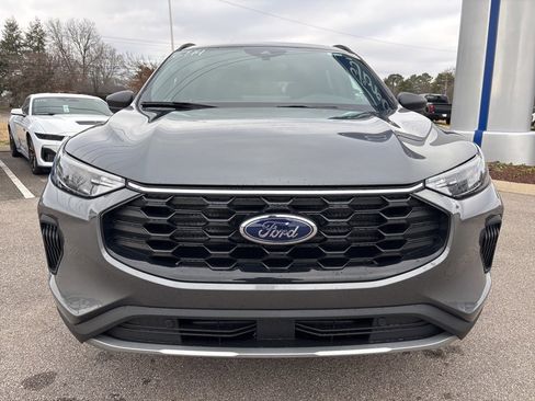 New 2026 Ford Escape ST-Line w/ Tech Pack #1 image 2