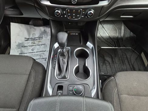 Used 2023 Chevrolet Traverse LT w/ LPO, Floor Liner Package AWD/4WD image 30