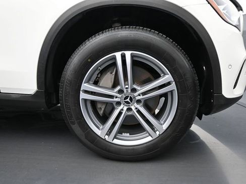 Used 2022 Mercedes-Benz GLC 300 image 42