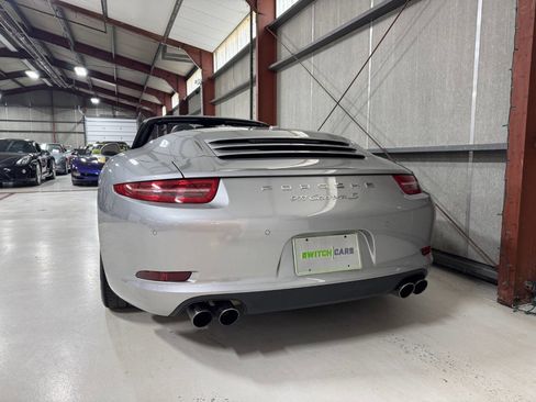 Used 2014 Porsche 911 Carrera S image 9