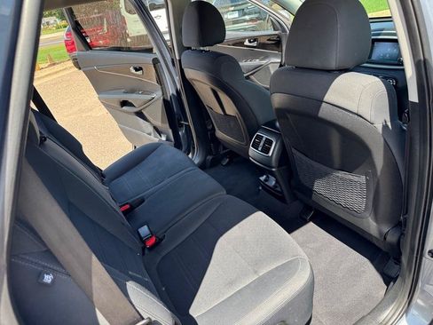Used 2020 Kia Sorento AWD V6 image 24
