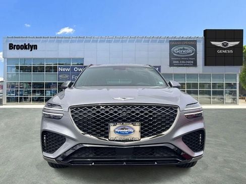 Used 2024 Genesis GV70 3.5T Sport w/ Sport Advanced Package image 2