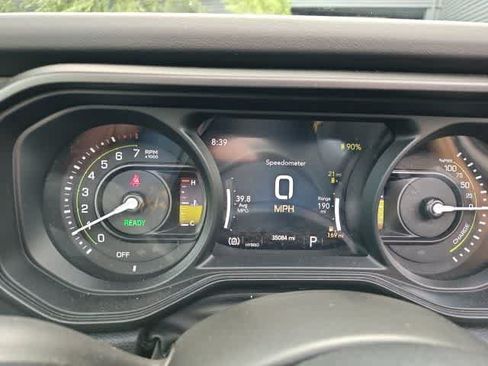 Certified 2024 Jeep Wrangler Unlimited Sahara AWD/4WD image 4
