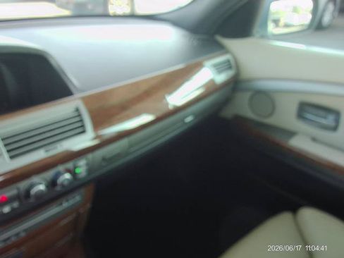 Used 2006 BMW 750Li RWD image 14