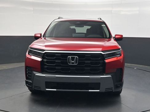 New 2026 Honda Pilot Touring image 9