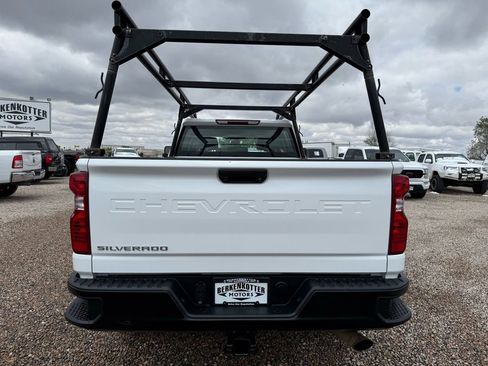 Used 2020 Chevrolet Silverado 2500 W/T AWD/4WD image 9
