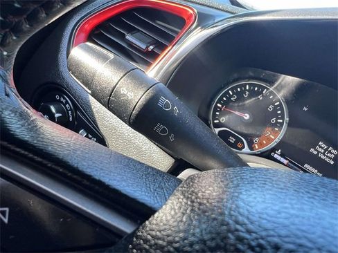 Used 2016 Jeep Renegade Trailhawk w/ Premium Trailhawk Package image 30