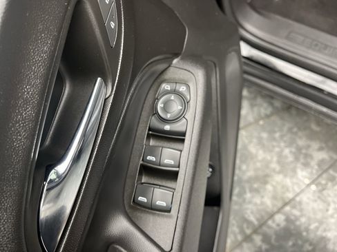 Certified 2022 Chevrolet Equinox LT image 8