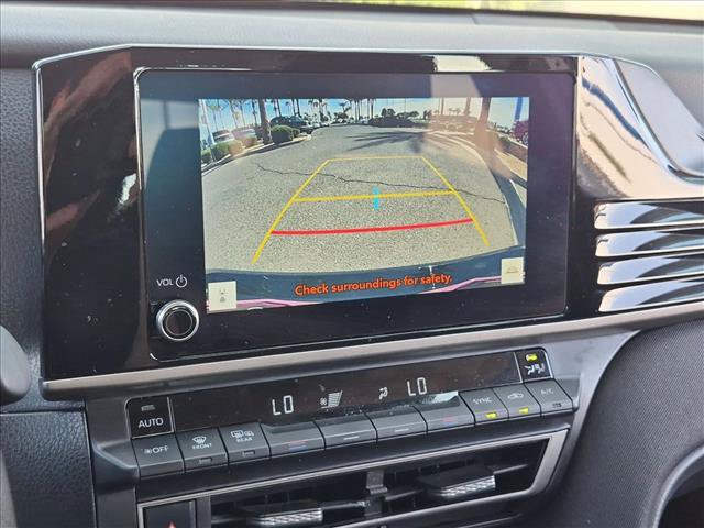 Used 2025 Toyota Camry LE FWD image 18