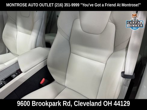 Certified 2024 Volvo XC60 B5 Plus w/ Protection Package Premier AWD/4WD image 30