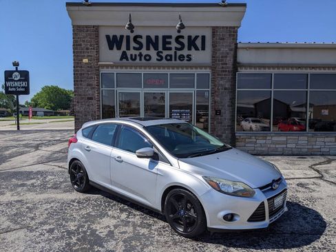 Used 2012 Ford Focus Titanium FWD image 1