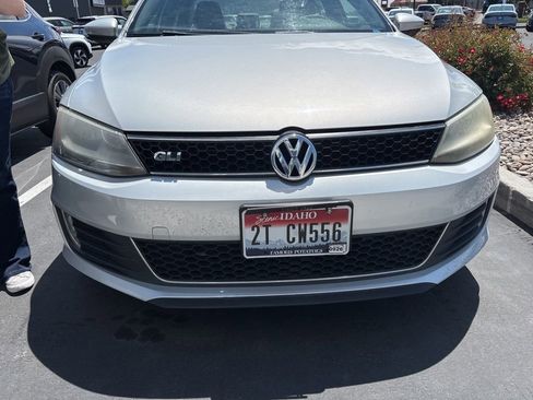 Used 2012 Volkswagen Jetta GLI FWD image 1