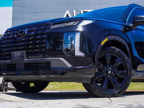Used 2025 Hyundai Palisade XRT FWD image 2