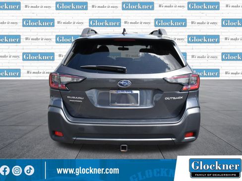 Used 2023 Subaru Outback Premium AWD/4WD image 6