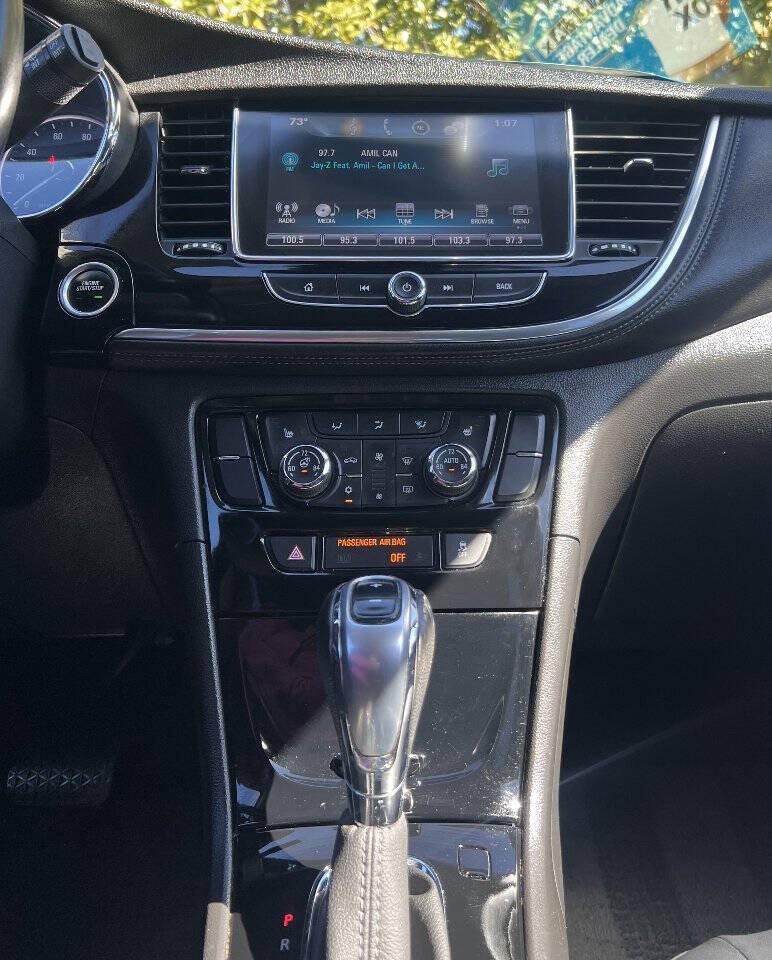 Used 2018 Buick Encore Essence FWD image 25