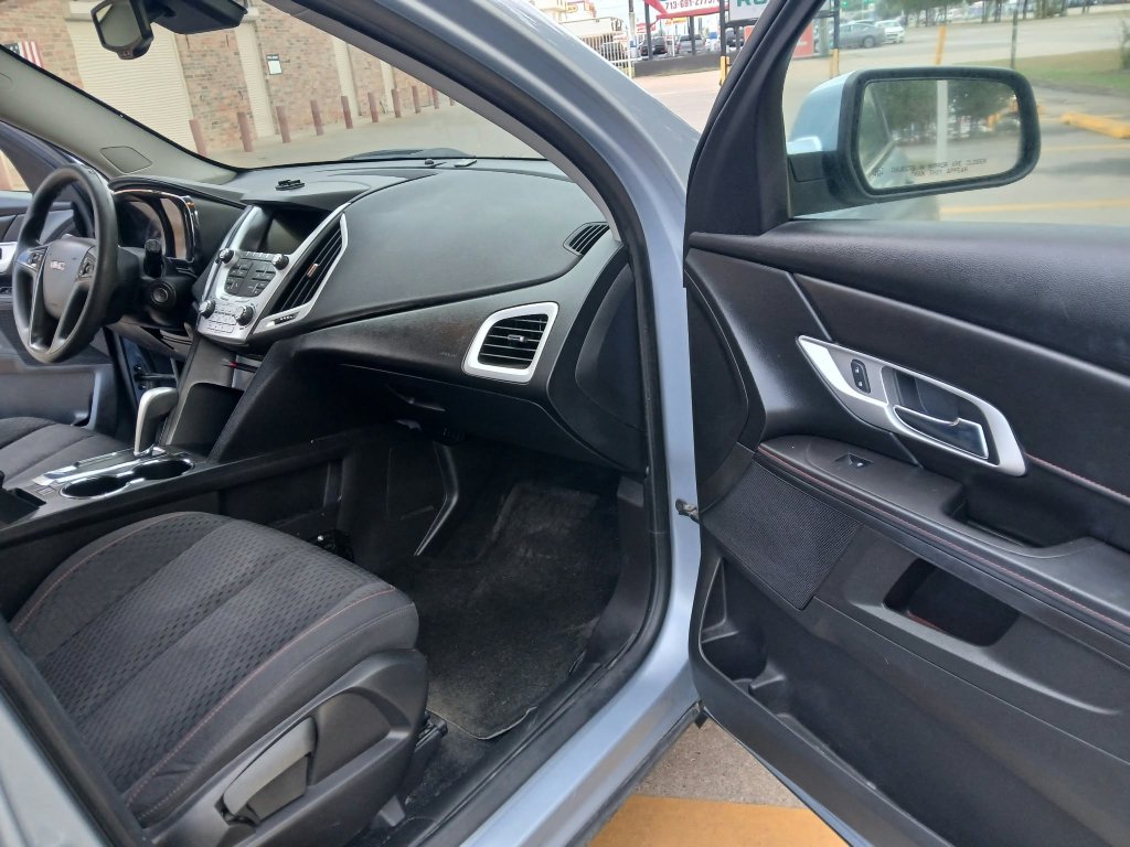 Used 2015 GMC Terrain SLE FWD image 10