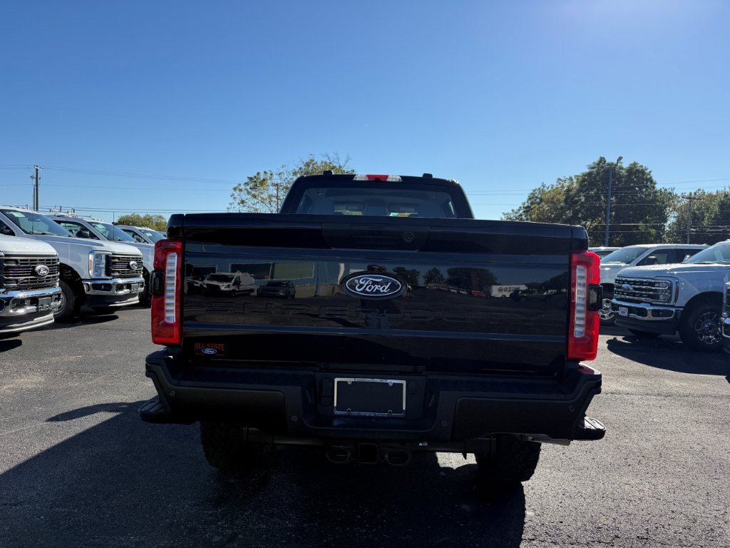 New 2027 Ford F350 XL w/ XL Off-Road 35" Tire Pakckage AWD/4WD image 5