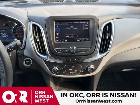 Used 2022 Chevrolet Equinox LT FWD image 26