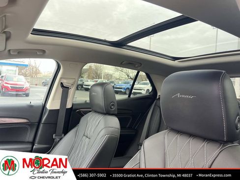 Used 2023 Buick Envision Avenir image 20