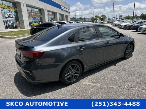 Used 2021 Kia Forte GT-Line w/ GT-Line Premium Package image 5