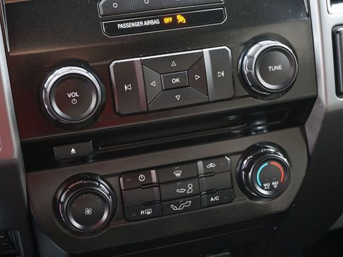 Used 2015 Ford F150 XLT w/ Equipment Group 301A Mid image 19