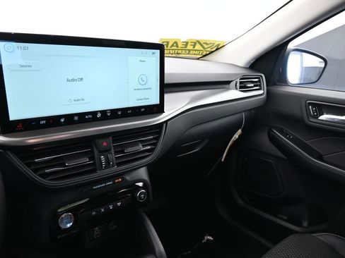 New 2026 Ford Escape SE image 22