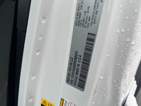 Used 2024 Jeep Wrangler Sport S image 18