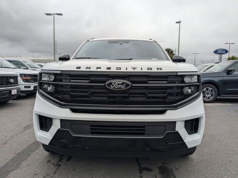 New 2025 Ford Expedition Platinum w/ Stealth Performance Package image 9